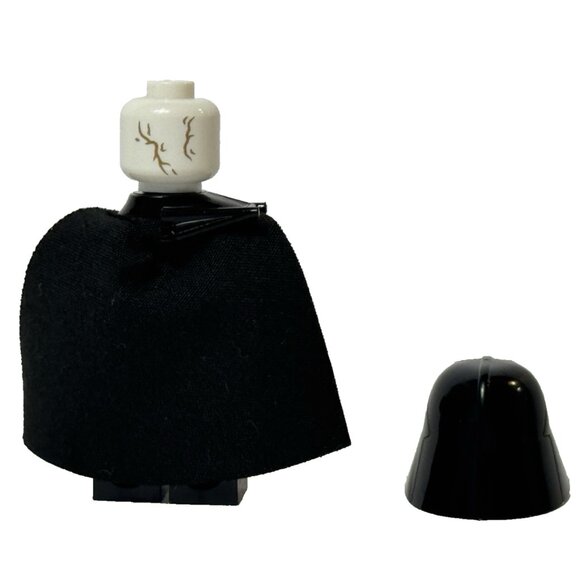 Lego Star Wars Darth Vader Minifigure SW1273 From Set 75368 - No Lightsaber - Picture 3 of 5
